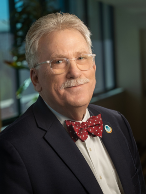 Portrait of Dr. Gailen D. Marshall Jr.