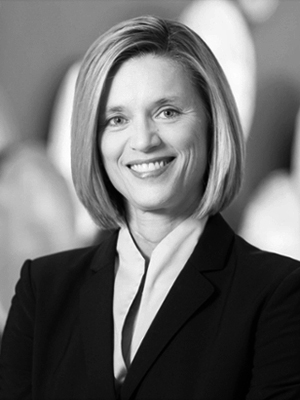 Portrait of Dr. Kim Hoover