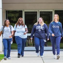 Group of SON students walking.