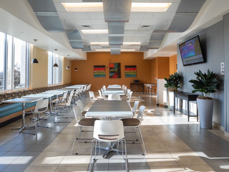 Dining room at UMMC Madison.