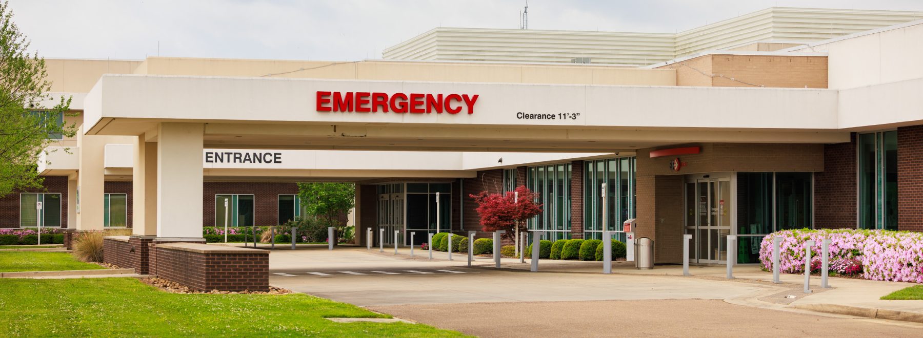 UMMC Madison Emergency (ER) entrance exterior.