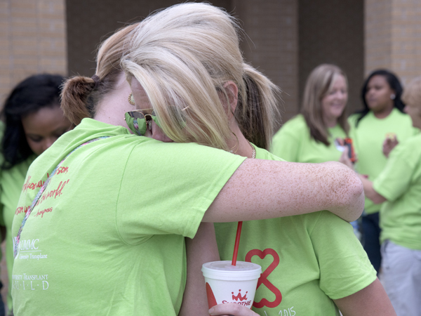 Christy Ivy (left) and Chastity Tanner remember Tanner's son Landon, an organ donor.