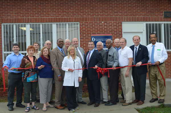 UMMC Holmes County staff including CEO David Putt, Mike Kelly, Dewery Montgomery and Jolynn White joined Kevin Cook, CEO of University Hospitals and Health System, and Vaiden-area business and government leaders for the opening of UMMC's Vaiden clinic. (Photo: Tish Butts/The Conservative)