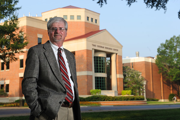 Dr. Larry Walker said collaborative efforts between faculty in Oxford and Jackson have postioned the university to be pioneers in cancer drug discovery.