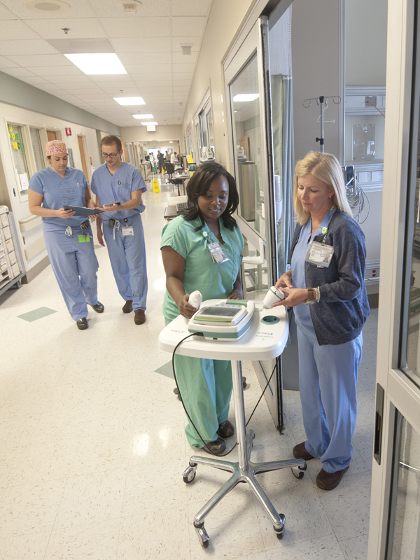 UMMC neuroscience intensive care registered nurses Latasha Spencer (left) and Cassie Salvo work in the Neuro ICU.