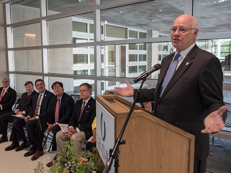 Dr. James Keeton, former UMMC vice chancellor for health affairs and dean of the School of Medicine, tells those attending dedication ceremonies for the new School of Medicine how challenging it is to be a medical student.