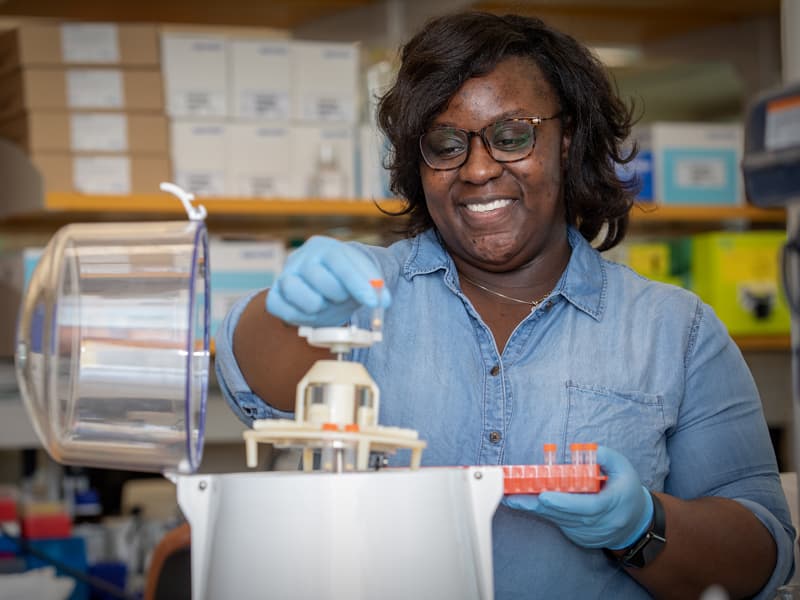 London Williams is a researcher and lab manager in the Department of Physiology and Biophysics.