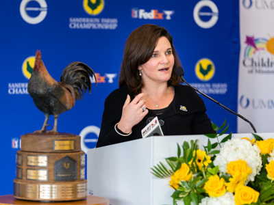 Melanie Morgan, Friends of Children's hospital board chair, thanks Century Club Charities, the Sanderson Farms Championship and Sanderson Farms for the $1.45 million gift.