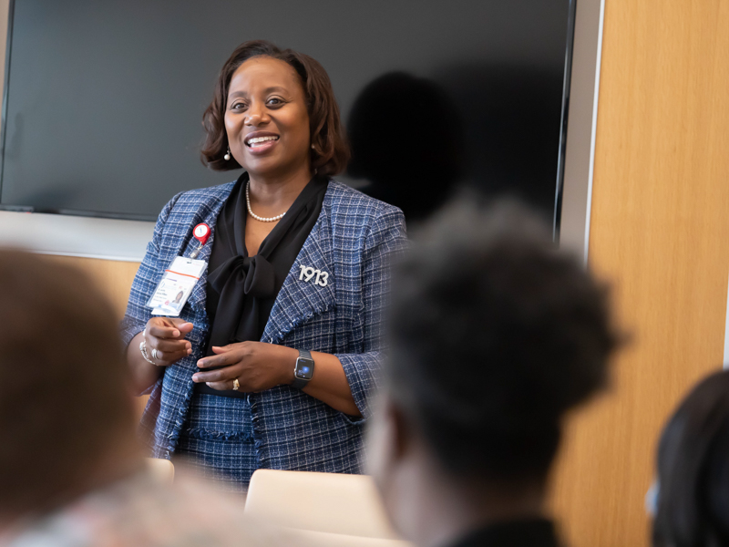 Dr. Loretta Jackson-Williams speaks during the Impact the Race: Scholarship Acceptance Ceremony at UMMC's School of Medicine.