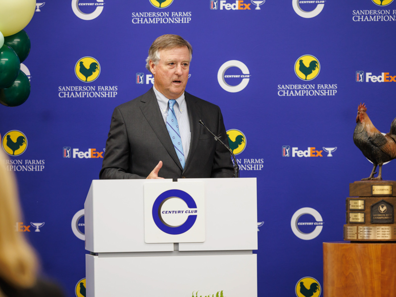 Phillip Carpenter, president of Century Club Charities, thanks the many volunteers and fans of the Sanderson Farms Championship.