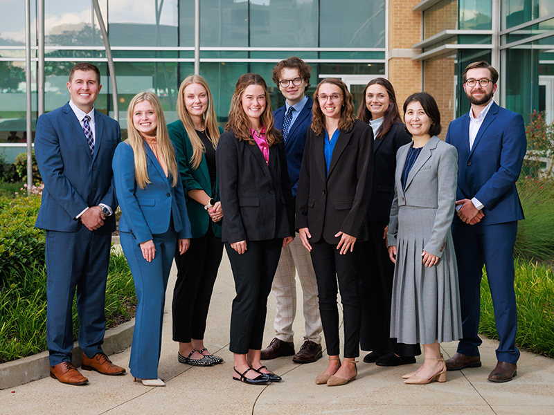 An outdoor group photo of the UMMC-based pharmacy residents.