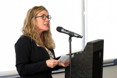 Dr. Caroline Compretta