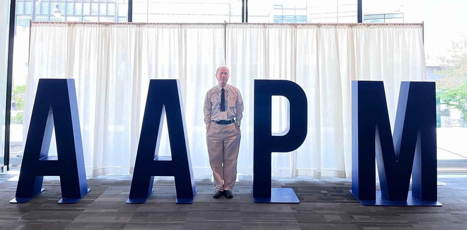 Li Yuan is representing UMMC at the American Association of Physicists in Medicine Annual Meeting in Vancouver.