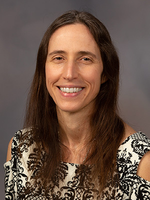 Portrait of Dr. Jennifer Mack