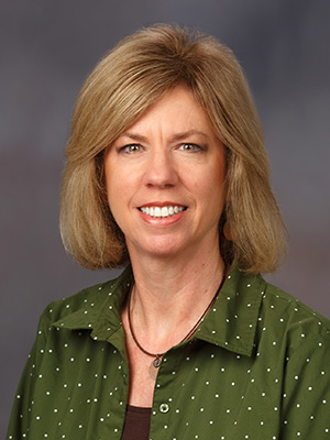 head shot of Dr. Robyn MacSorley