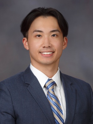 Johnny Yang headshot