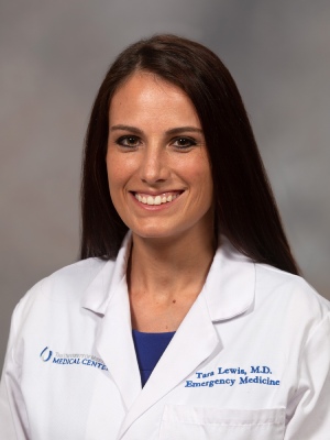 Portrait of Dr. Tara Lewis