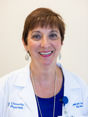 Dr. Thais Tonore
