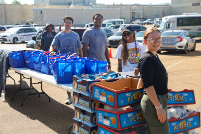 EversCare Food Pantry volunteers