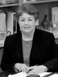 Portrait of Dr. Helen Turner