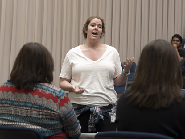 Angela Benton, a Ph.D. student in microbiology and immunology, delivers her elevator pitch.