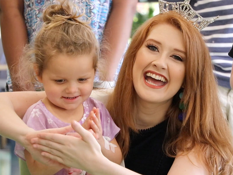 Video: Miss Mississippi hopefuls sing, paint with Batson patients Video: Miss Mississippi hopefuls sing, paint with Batson patients