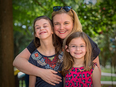 Sydney-Mead_3_mom.jpg