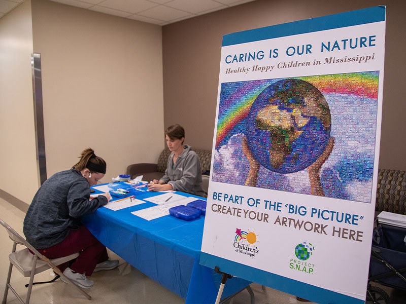 A Project S.N.A.P. art station was part of Employee Giving Week at UMMC, and more drawing sessions will be held in the future.