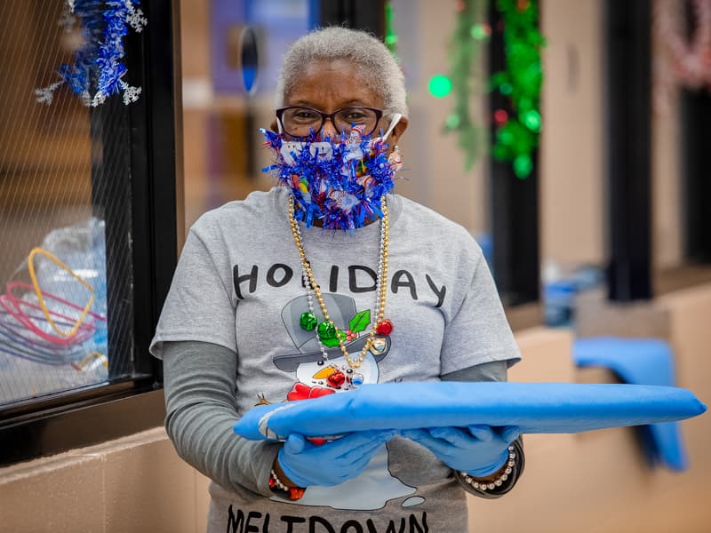 Dental assistant Marilyn Lee won second place in the School of Dentistry's mask-decorating contest.