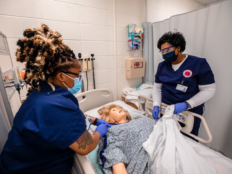 UMMC's largest Accelerated BSN class answers nursing's call