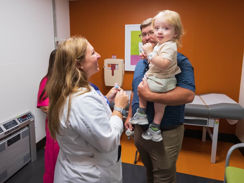 Children's hospital patients make sweet video for injured baseball player