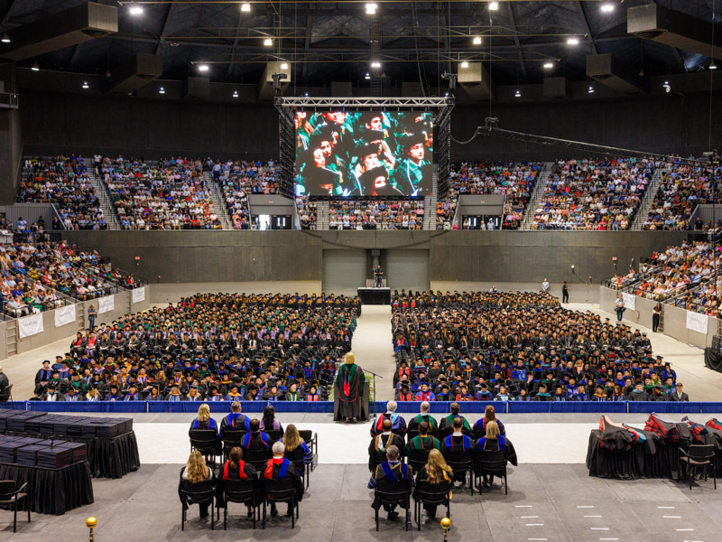 Graduates from the schools of Medicine, Dentistry, Nursing, Graduate Studies in the Health Sciences, Population Health and Health Related Professions make up the UMMC class of 2025. Jay Ferchaud/ UMMC Communications